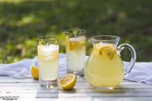 Check out the best 30+ lemonade recipes. You are going to love these homemade lemonade recipes for kids that are easy too. Check out these lemonade recipe homemade easy that include some strawberry, frozen, fresh, easy and lemon juice options too! #onecrazymom #lemonaderecipes 