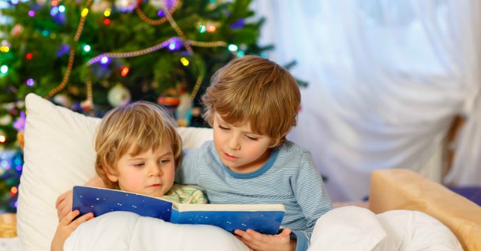 Here are 30 of the best Christmas books for kids. These fun Christmas stories for children are perfect for reading this year and they make great gift ideas. 