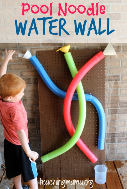 Check out these awesome water activities for kids. 25 fun water activities for kids that everyone is sure to love. Perfect for summer!